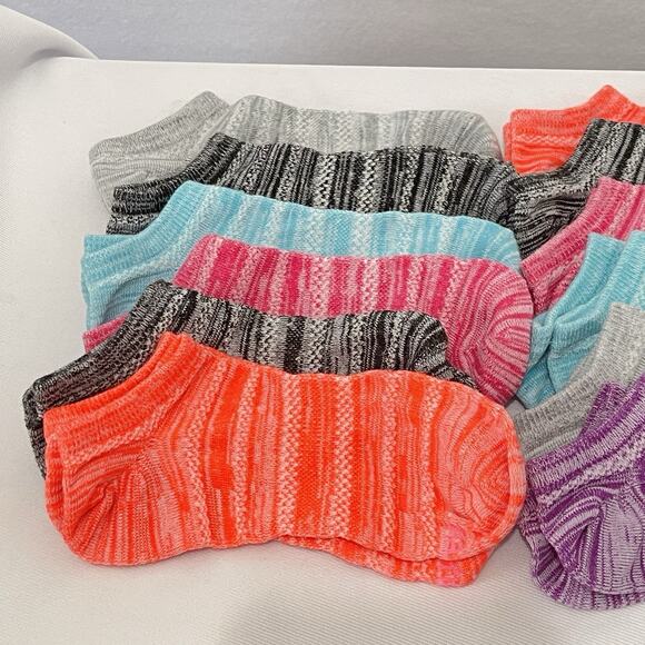 Hanes Womens Ultimate Cool Comfort No Show Ankle Socks 12 Pairs Shoe Size 5-9 - Picture 2 of 5